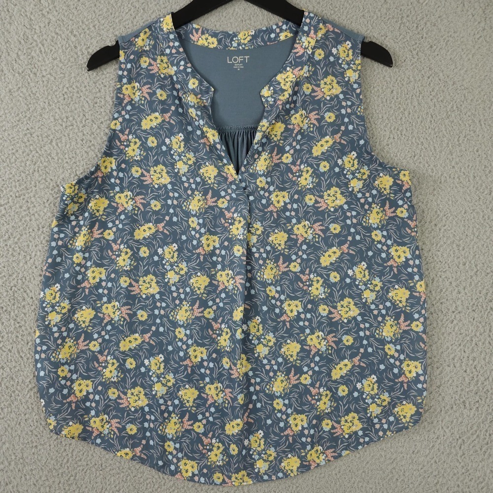 Ann Taylor LOFT Shirt Womens Medium Blue Floral Sleeveless Split Neck Flowy Top